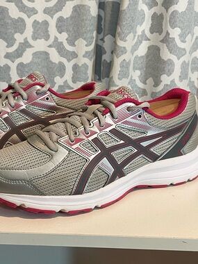 ASICS Jolt Women's Gray and Pink Running Shoes Sz 8.5